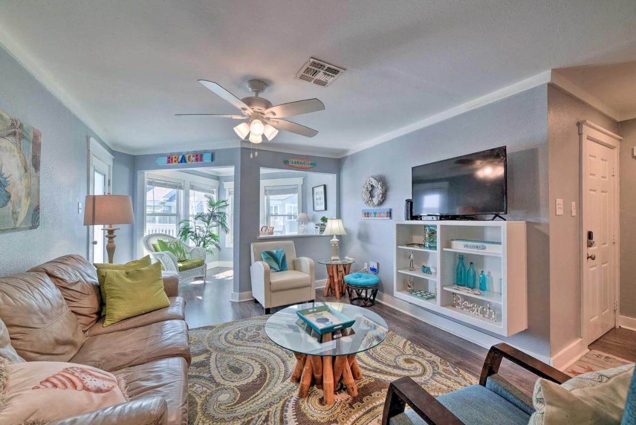 Port Aransas Condo With Outdoor Pool - Pets Welcome! Mustang Beach Bagian luar foto