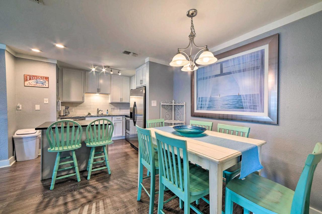 Port Aransas Condo With Outdoor Pool - Pets Welcome! Mustang Beach Bagian luar foto