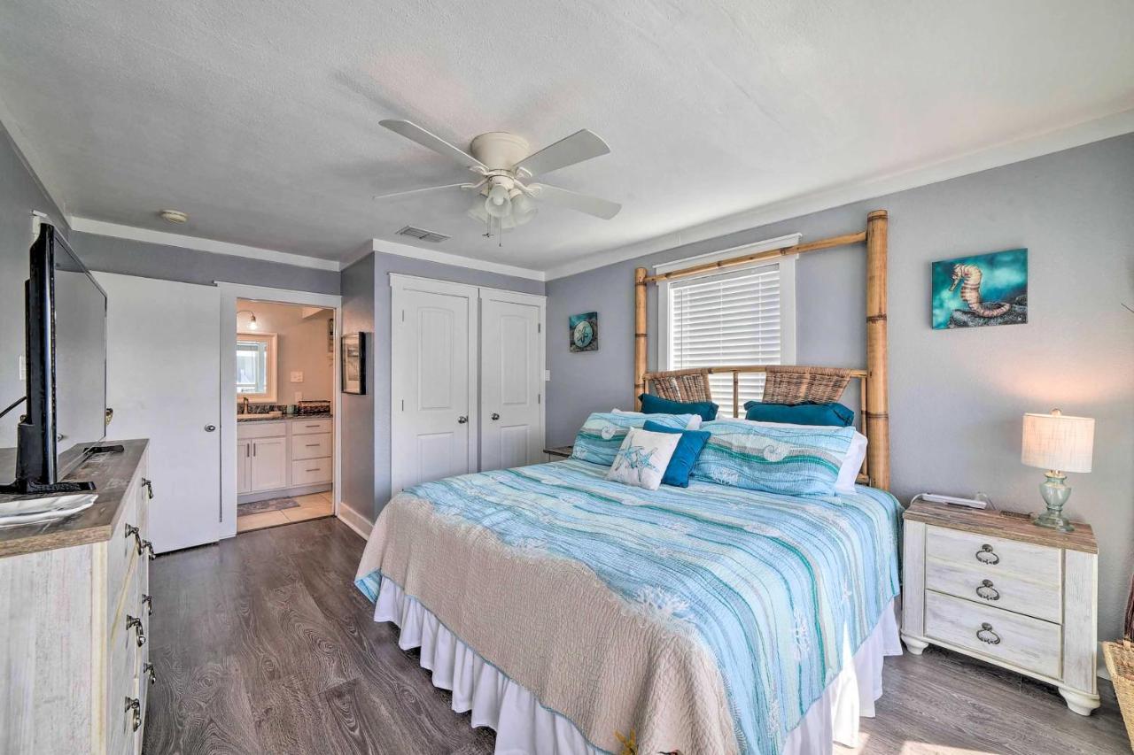 Port Aransas Condo With Outdoor Pool - Pets Welcome! Mustang Beach Bagian luar foto