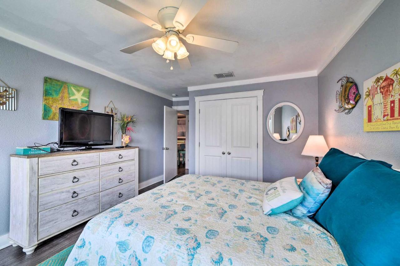 Port Aransas Condo With Outdoor Pool - Pets Welcome! Mustang Beach Bagian luar foto